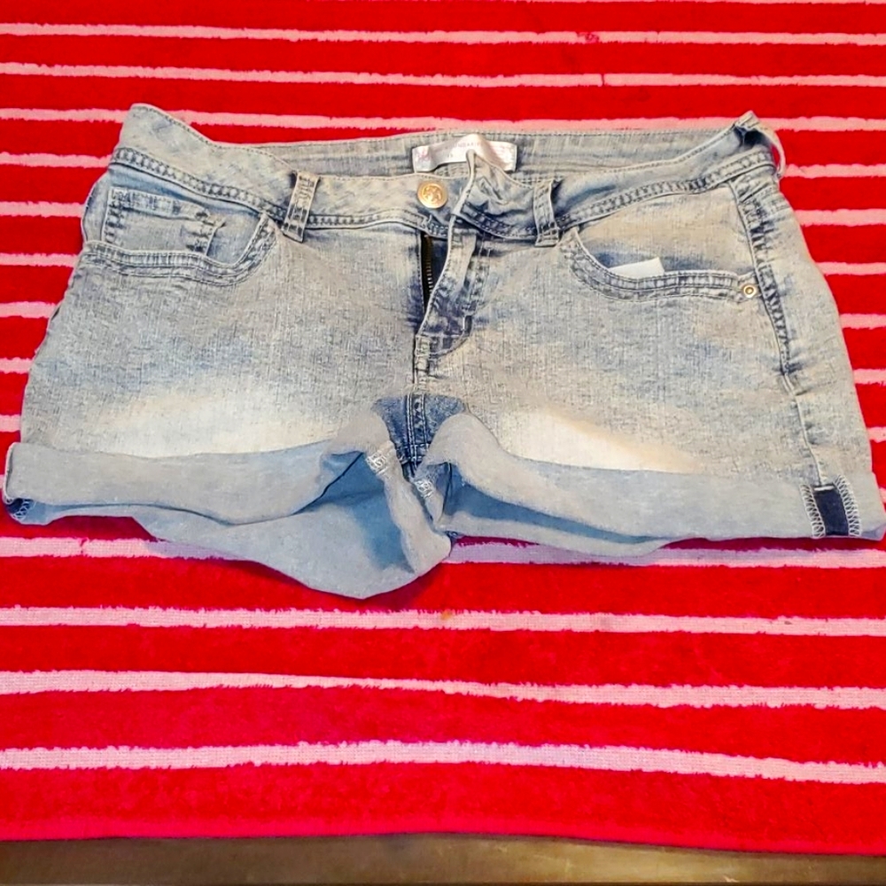 No boundaries shorts nwot 13 junior